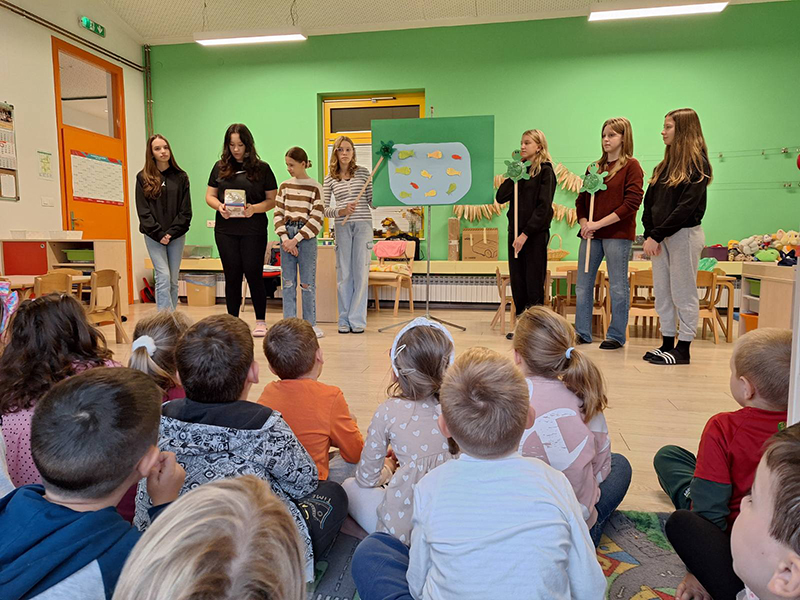 LONČEKI OBILJEŽILI DAN ZAŠTITE ŽIVOTINJA