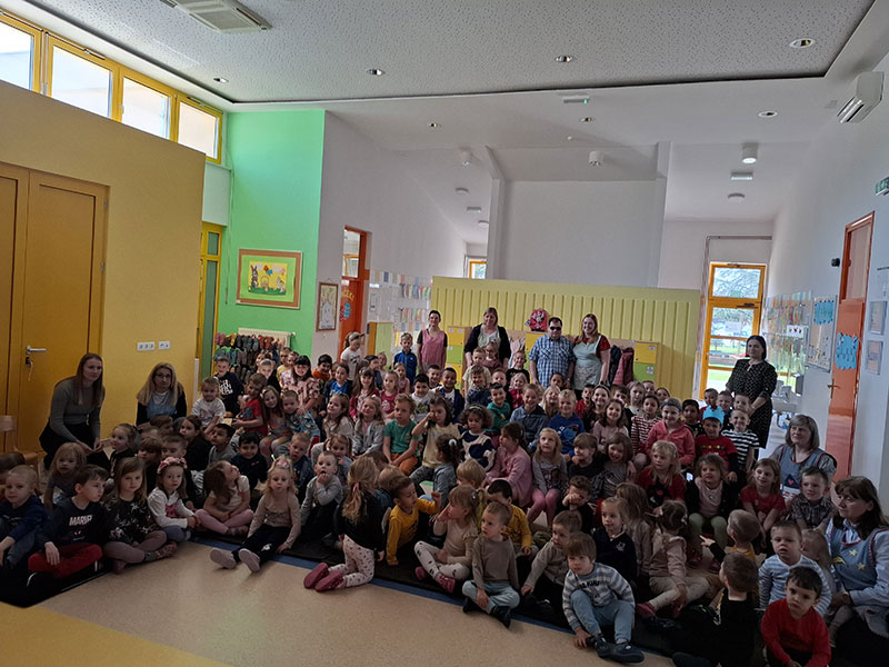 DOJMLJIV SUSRET S OSOBITIM PJESNIKOM - pjesnik Danijel Kralj